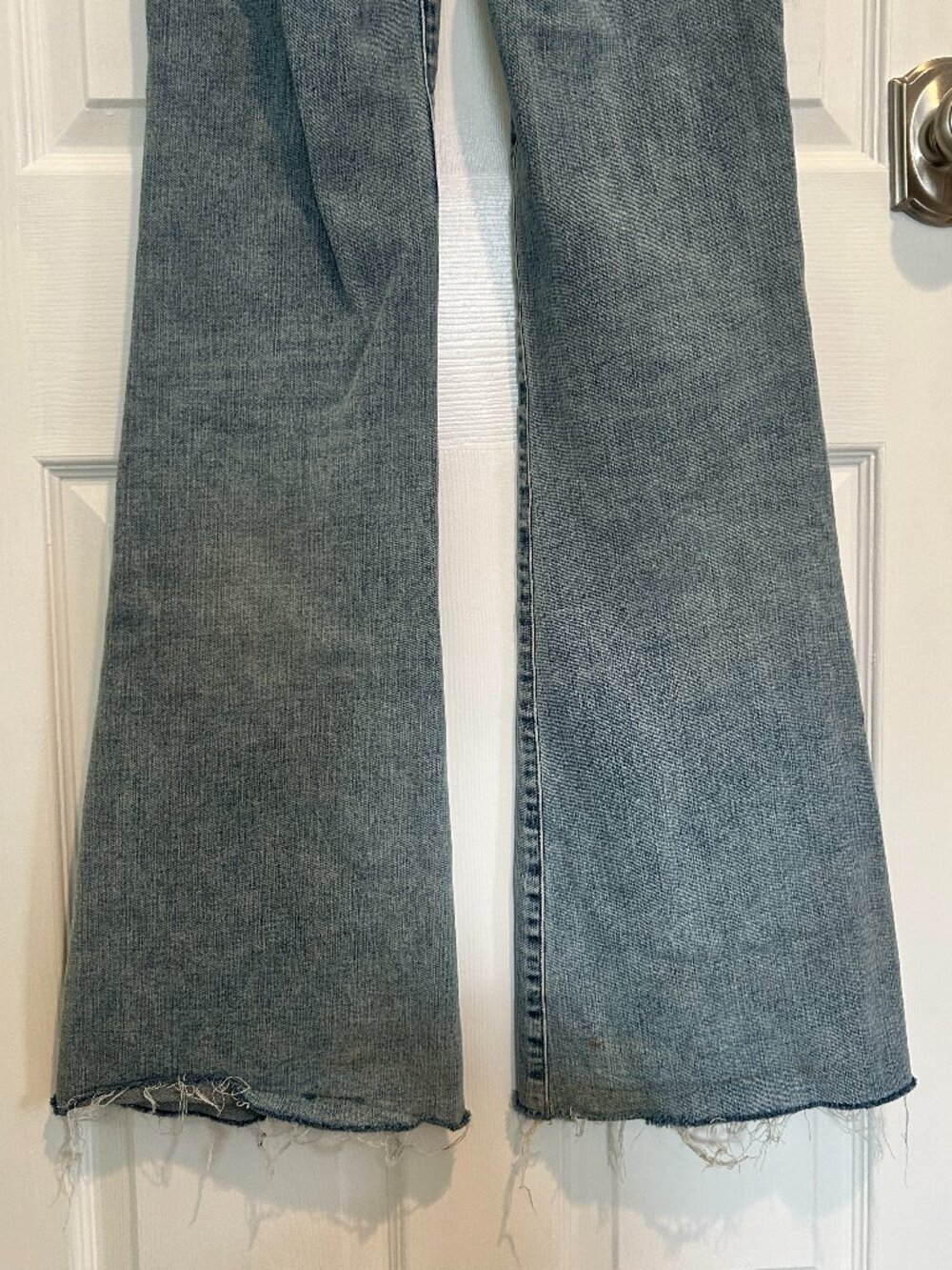 Express 70's Flare Mid-Rise Jeans - Picture 7 of 7